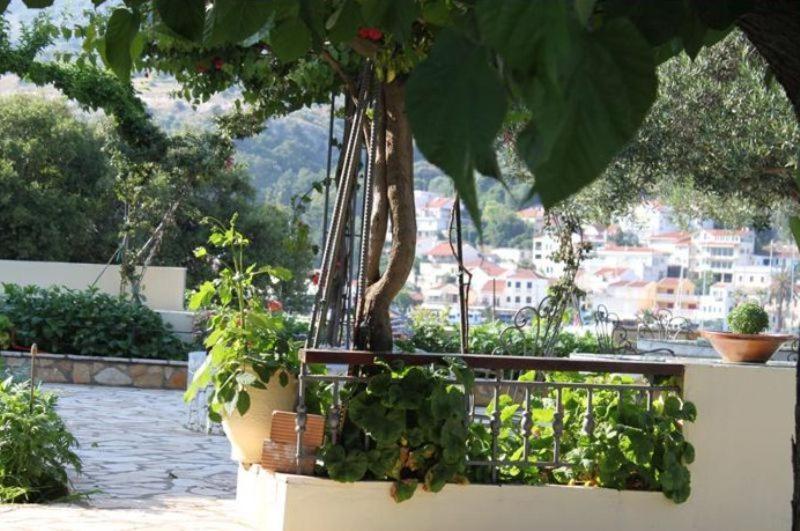 Ballas Apartmán Agia Efimia