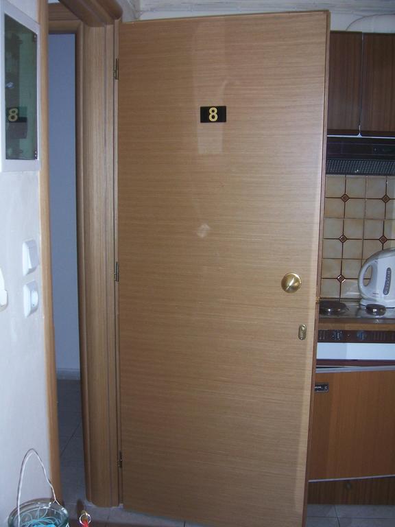 Ballas Apartmán